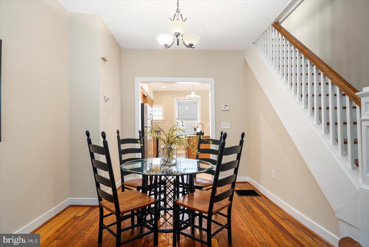 206 N Kenwood Avenue photo 8