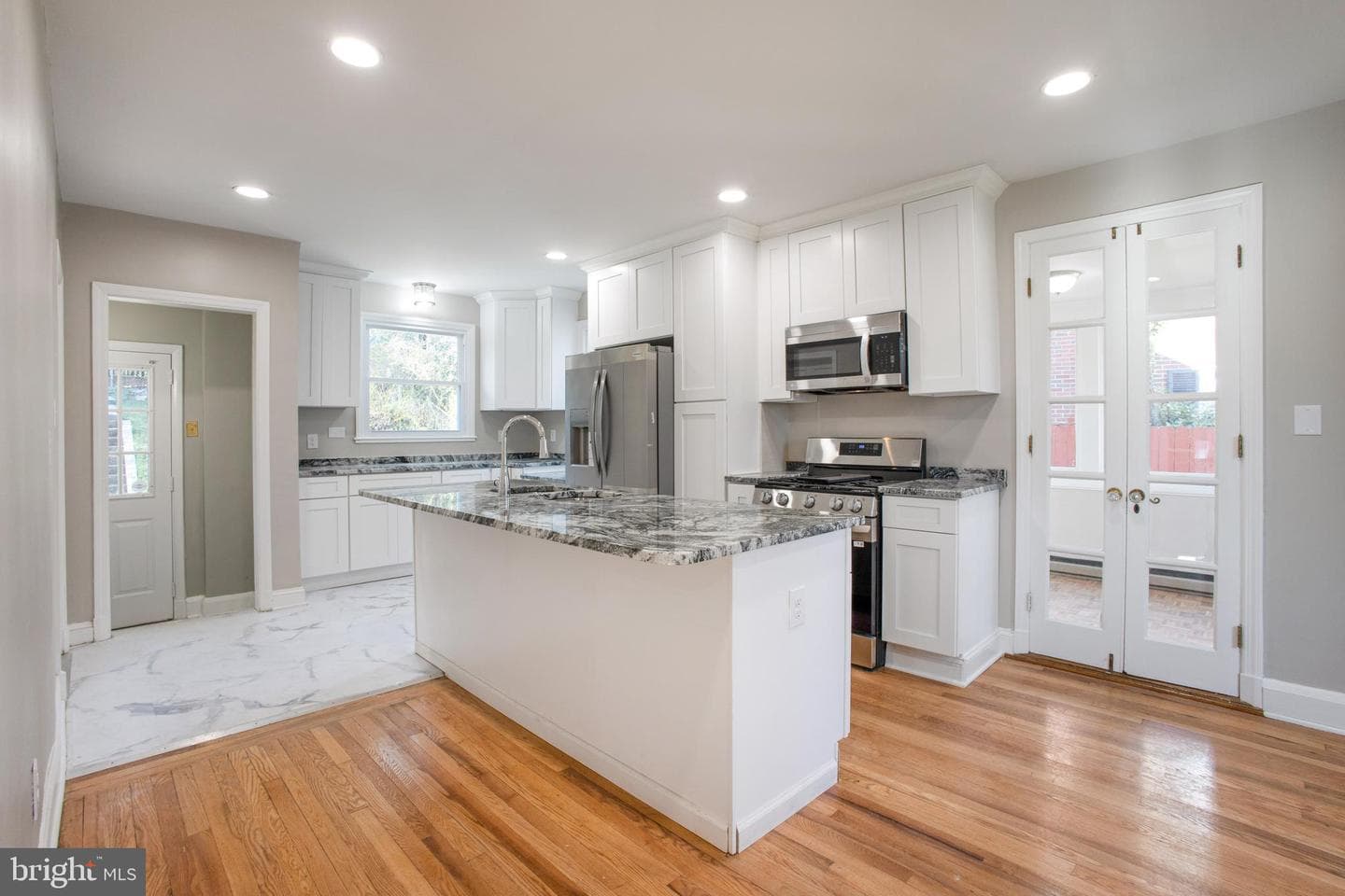 4635 Briarclift Road photo 9