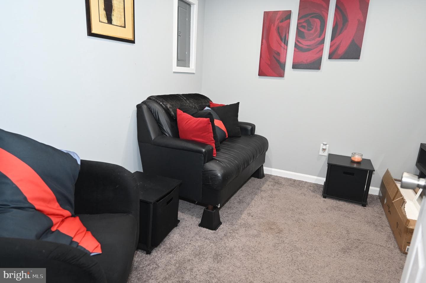 1227 Cochran Avenue photo 6