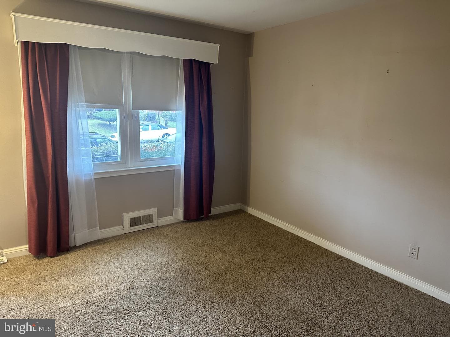 1808 Winford Road photo 10