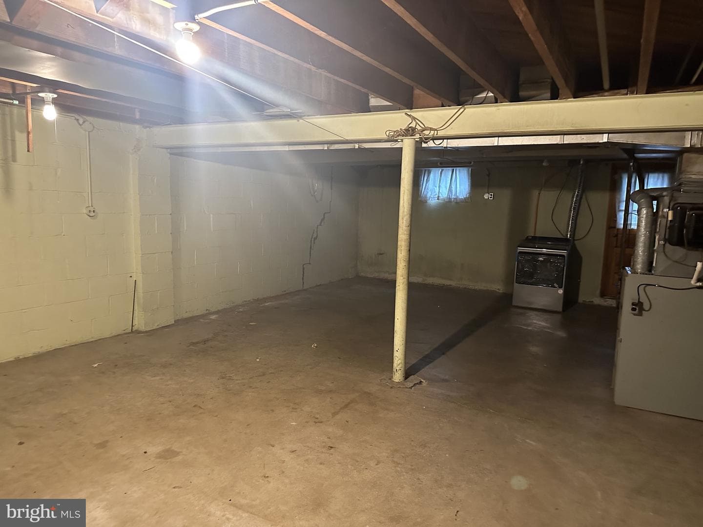 1808 Winford Road photo 2