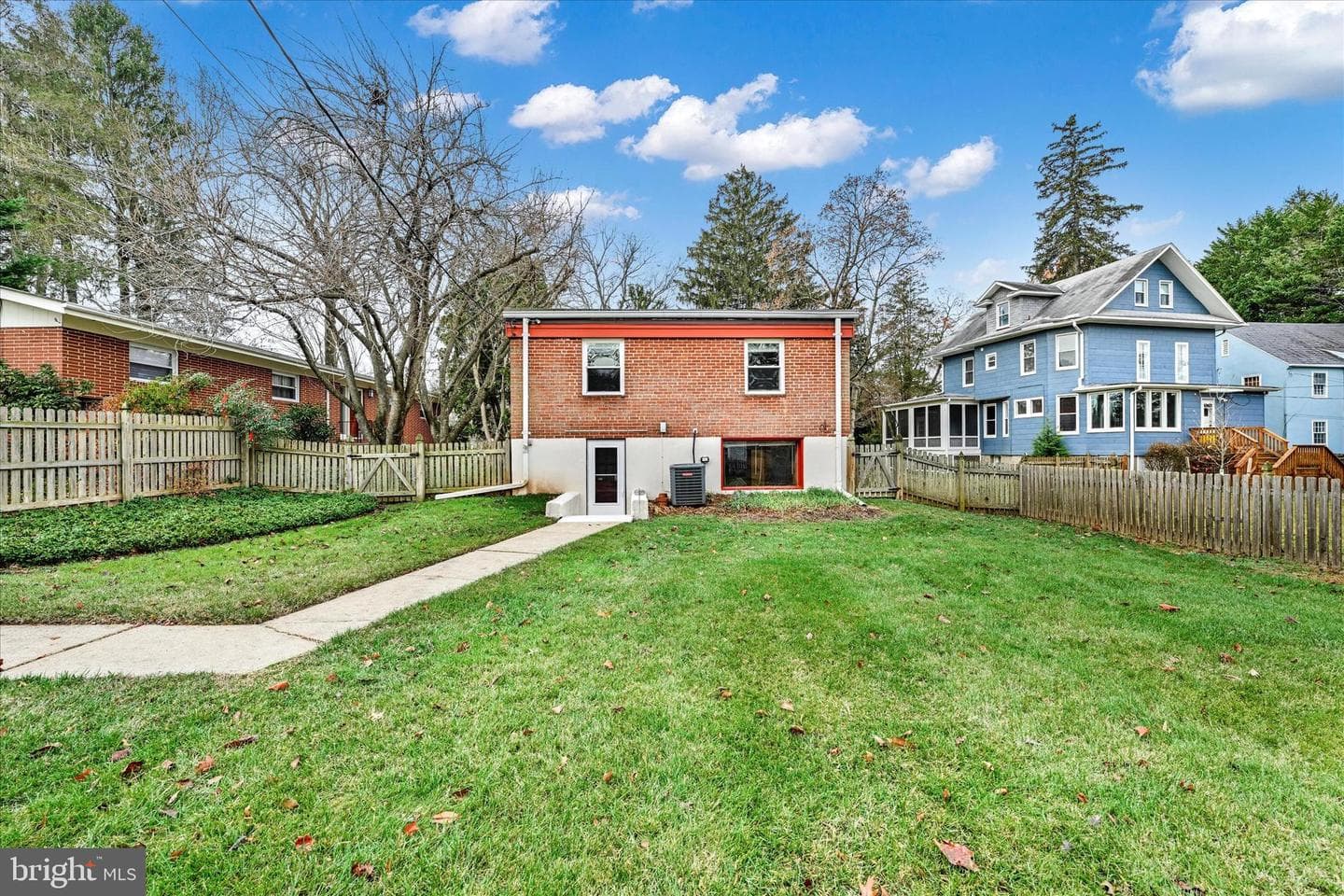 5713 Oakshire Road photo 17