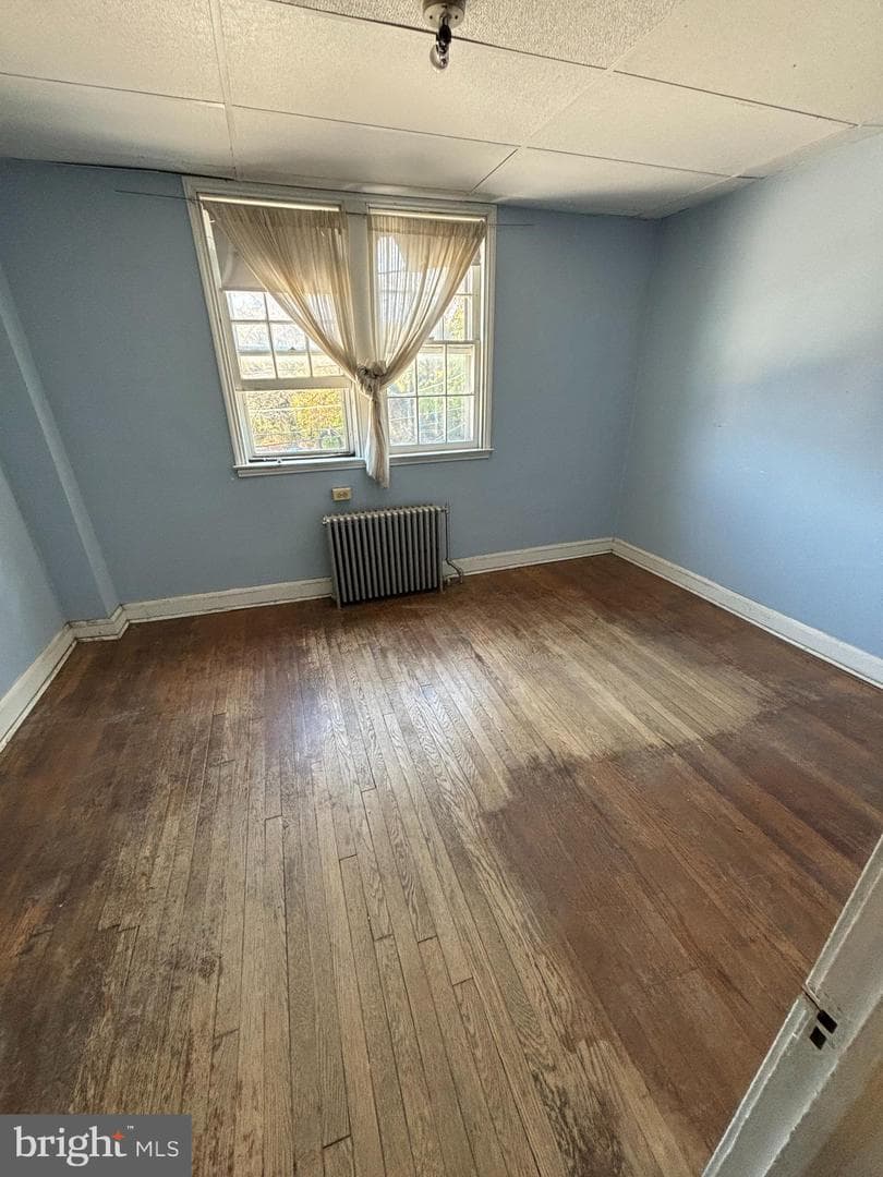 1405 Dukeland Street N photo 4