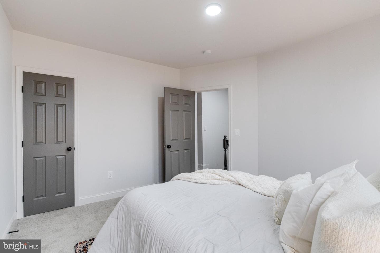 4228 Ivanhoe Avenue photo 21