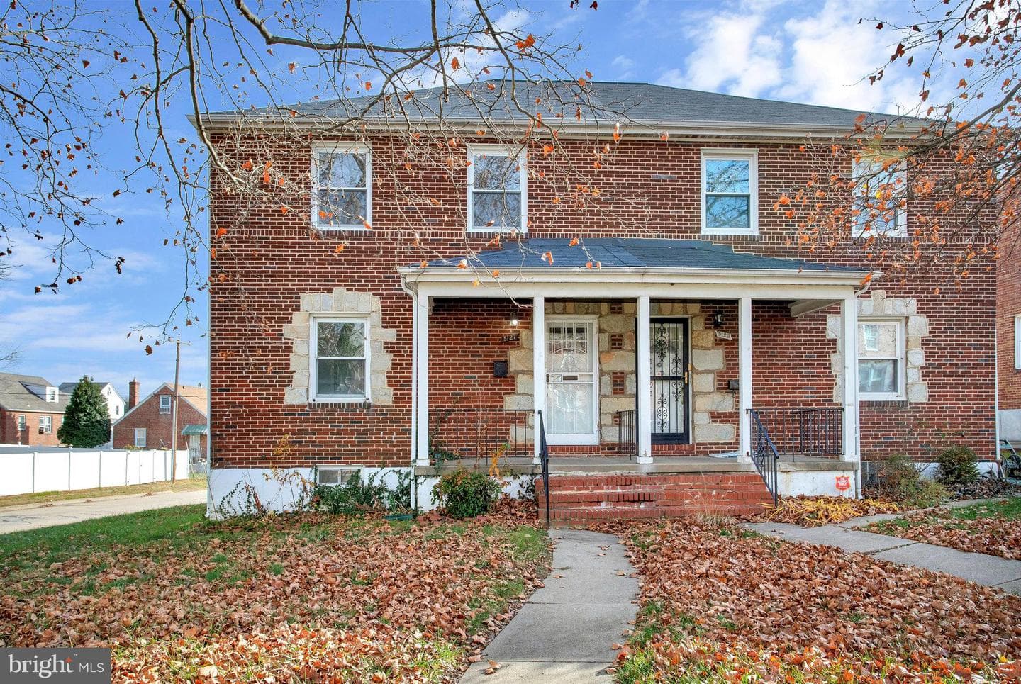 5127 Hillburn Avenue photo 2