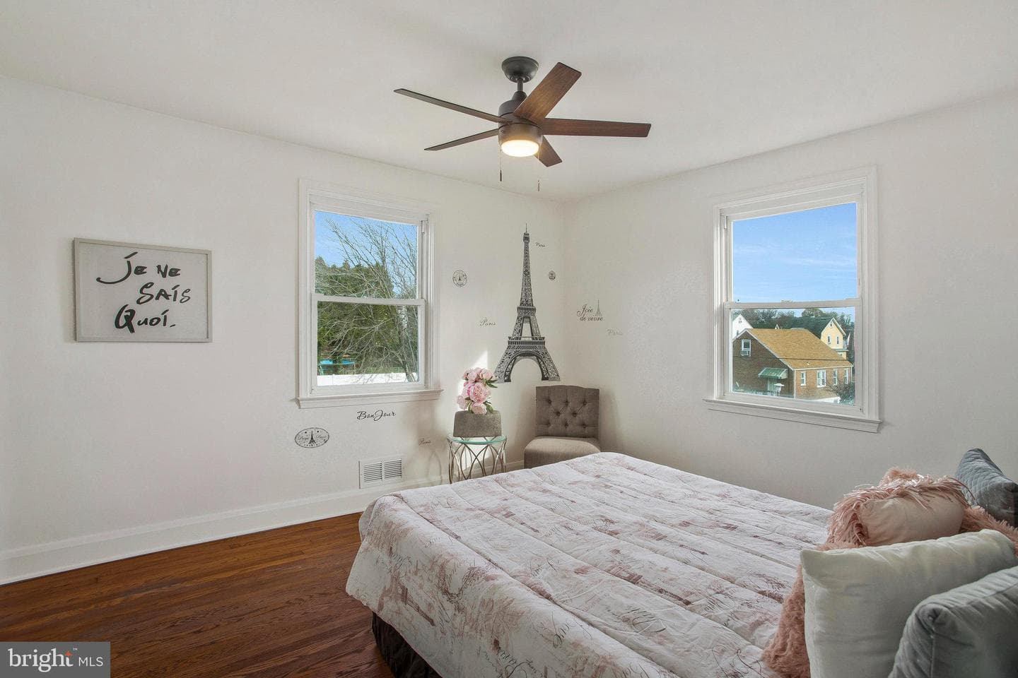 5127 Hillburn Avenue photo 22