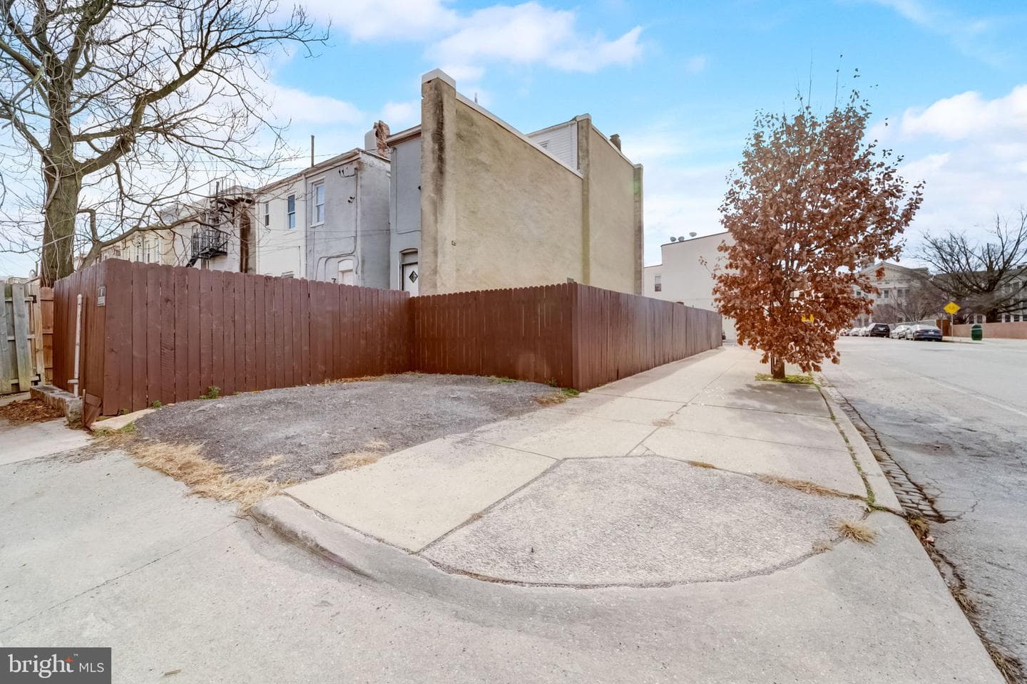 302 E 21st Street photo 21