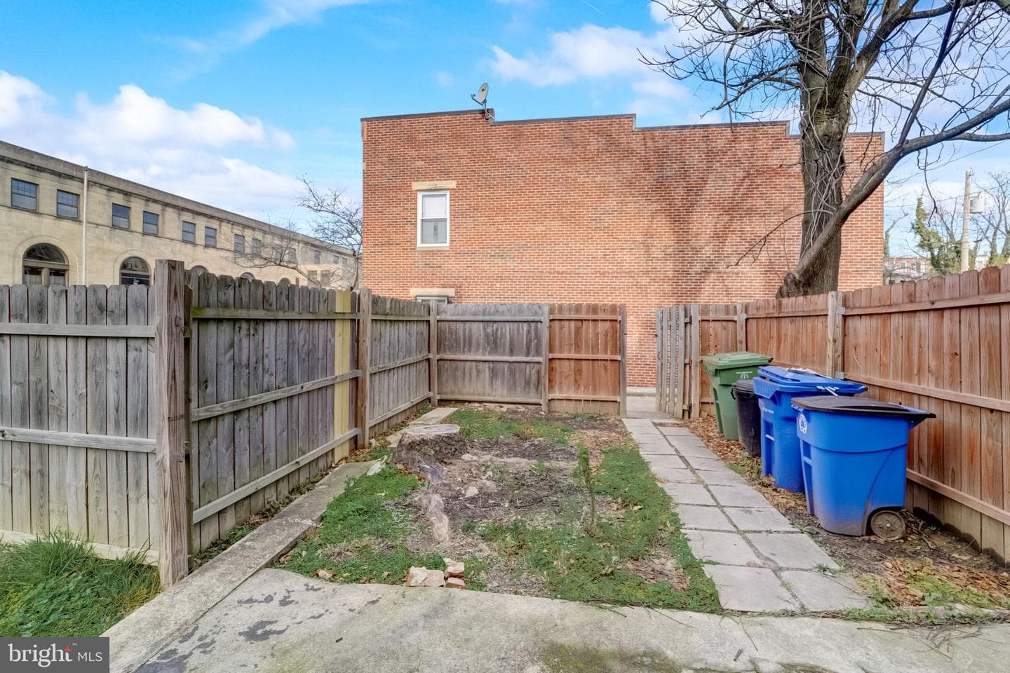 302 E 21st Street photo 25