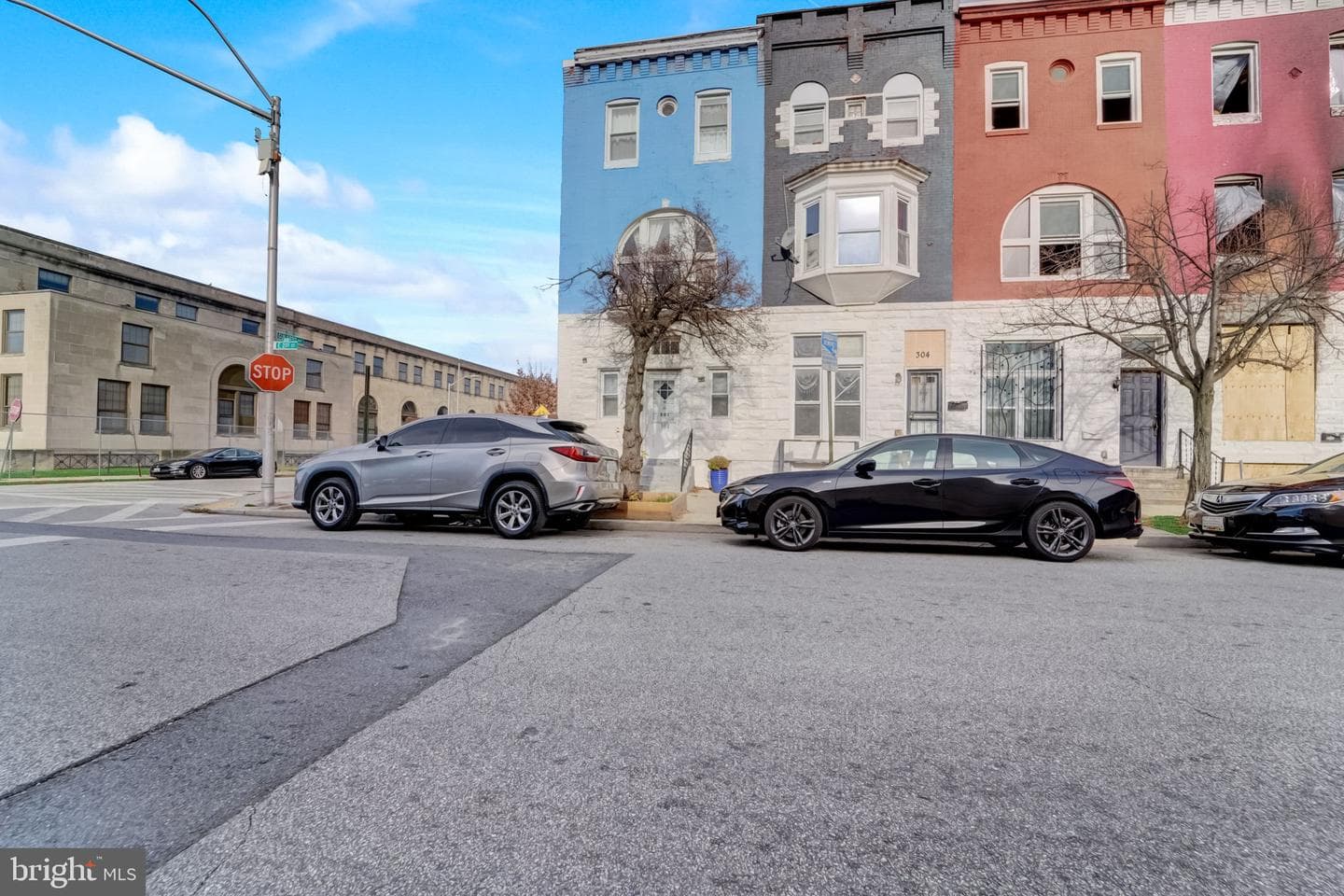 302 E 21st Street photo 5