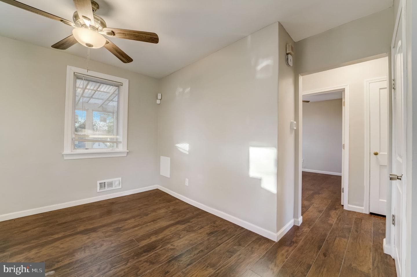 6006 Winthrope Avenue photo 25