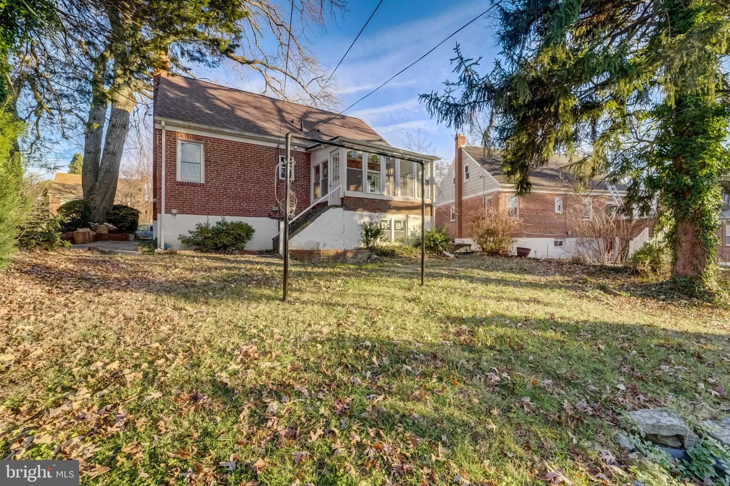 6006 Winthrope Avenue photo 37