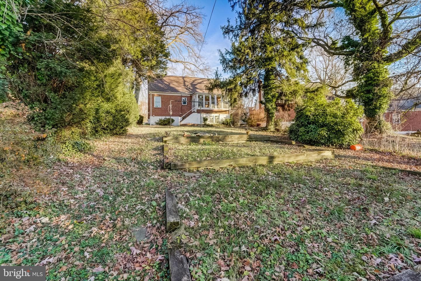 6006 Winthrope Avenue photo 4