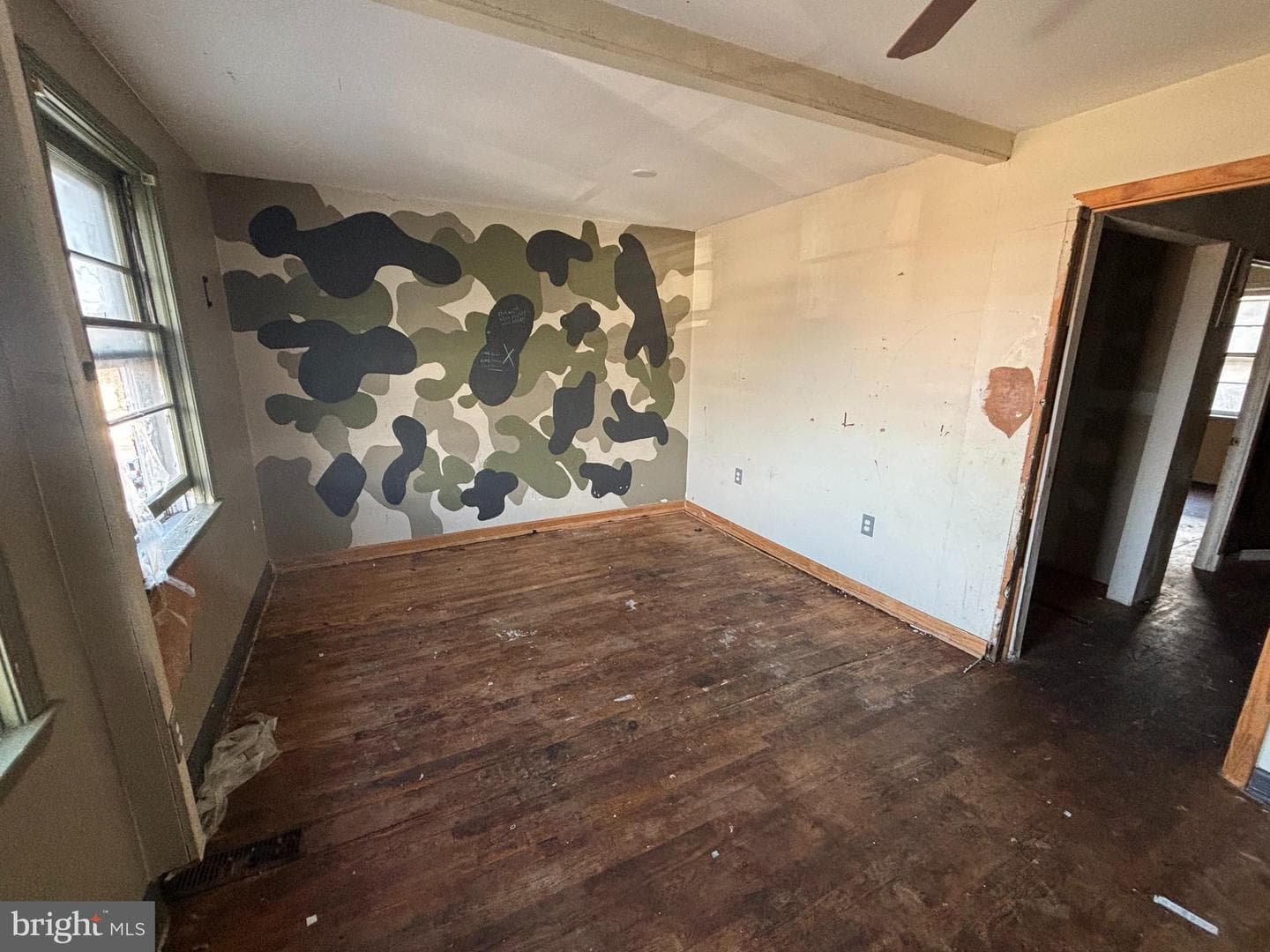 1415 Locust photo 11