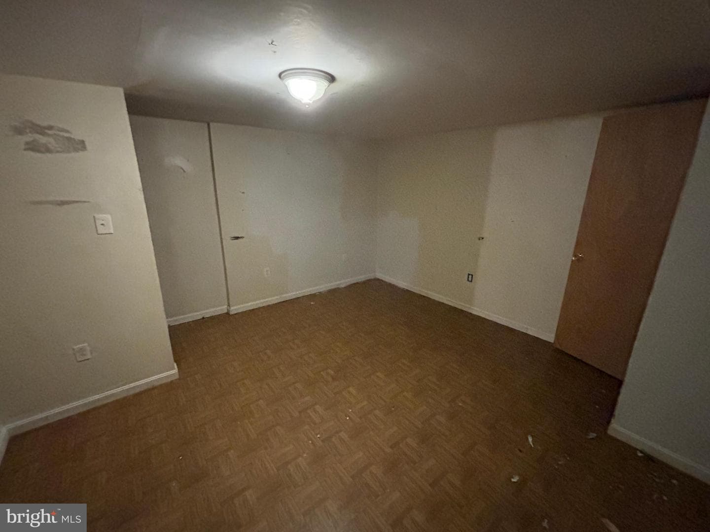 1415 Locust photo 18