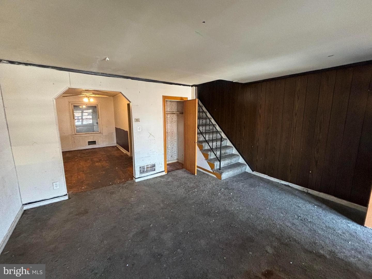 1415 Locust photo 6