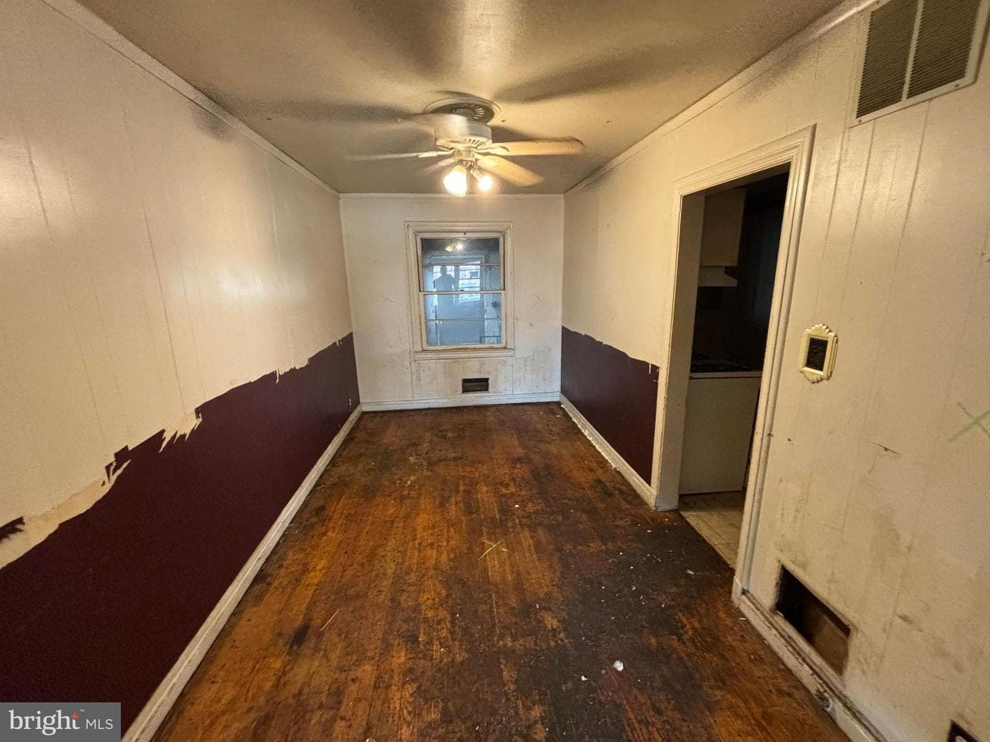 1415 Locust photo 9