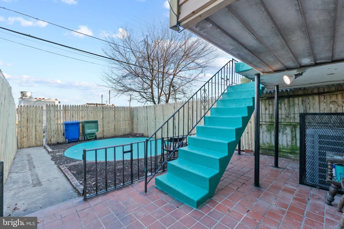 835 N Bentalou Street photo 26