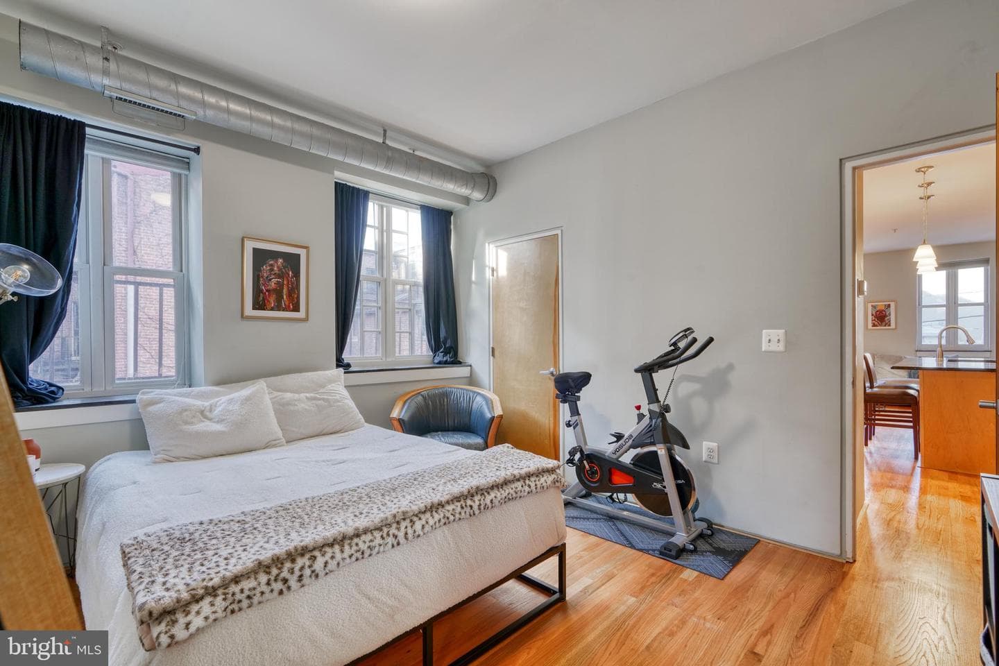 104 W Madison Street #7 photo 25