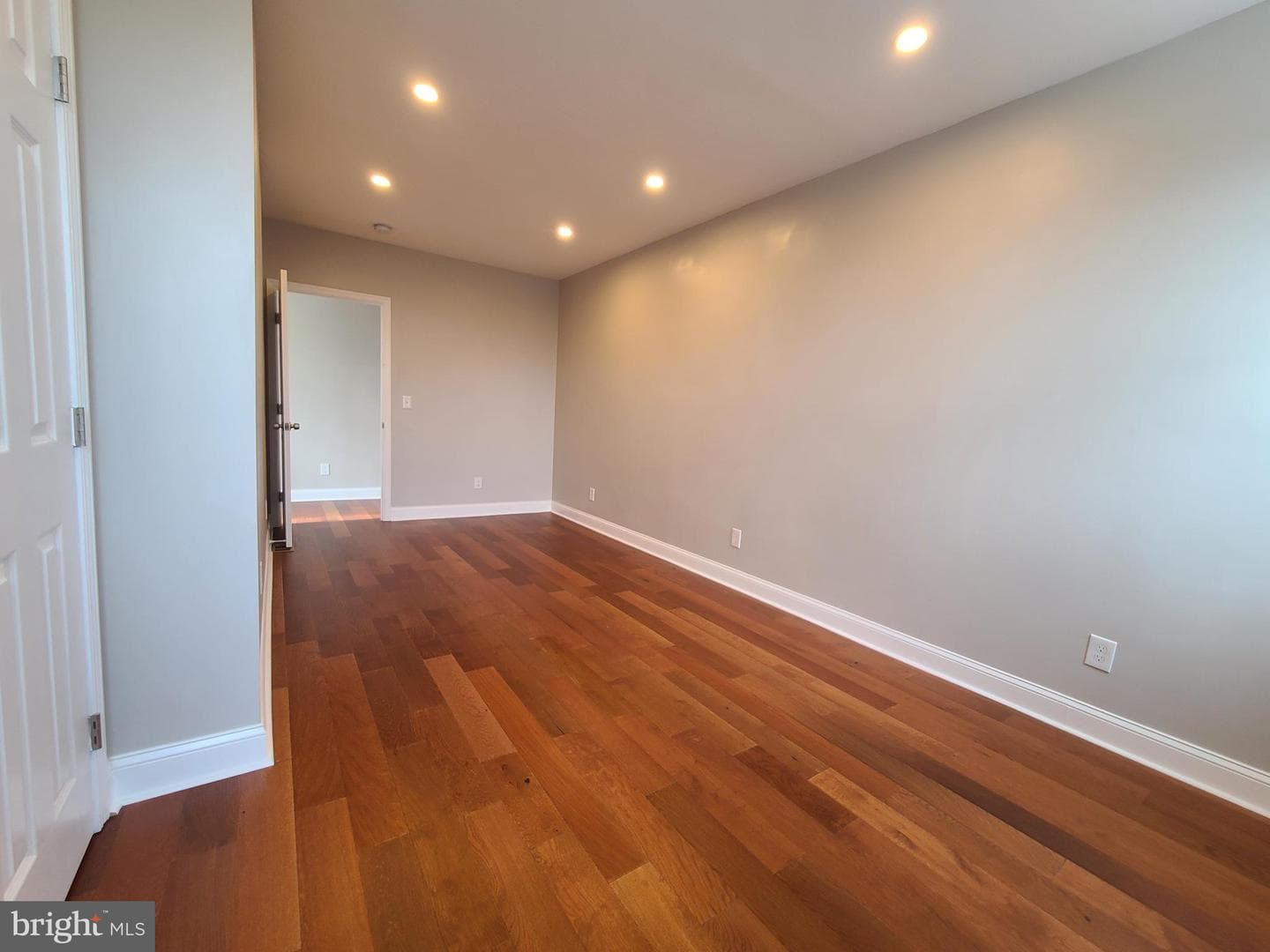 2622 Ashland Avenue photo 20