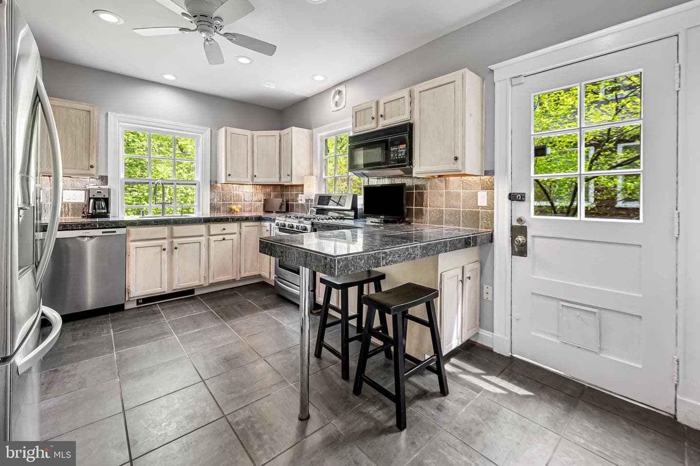 203 Deepdene Road photo 17