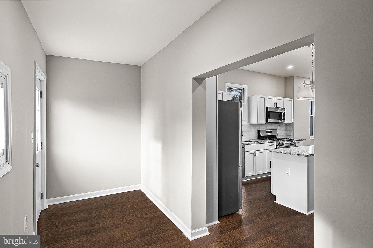 3909 Fleetwood Avenue photo 12