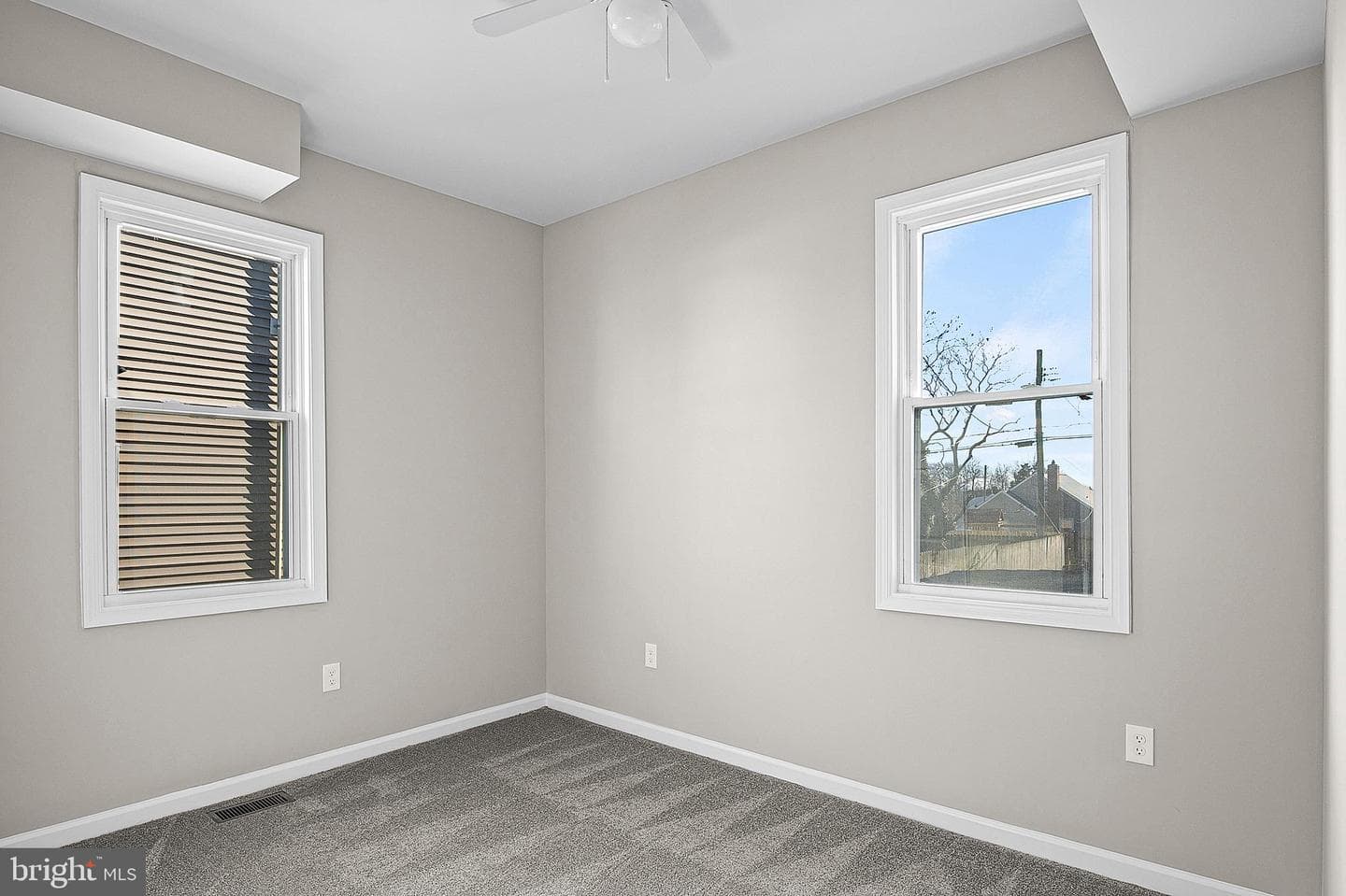 3909 Fleetwood Avenue photo 16