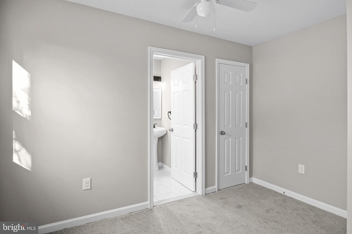 3909 Fleetwood Avenue photo 25