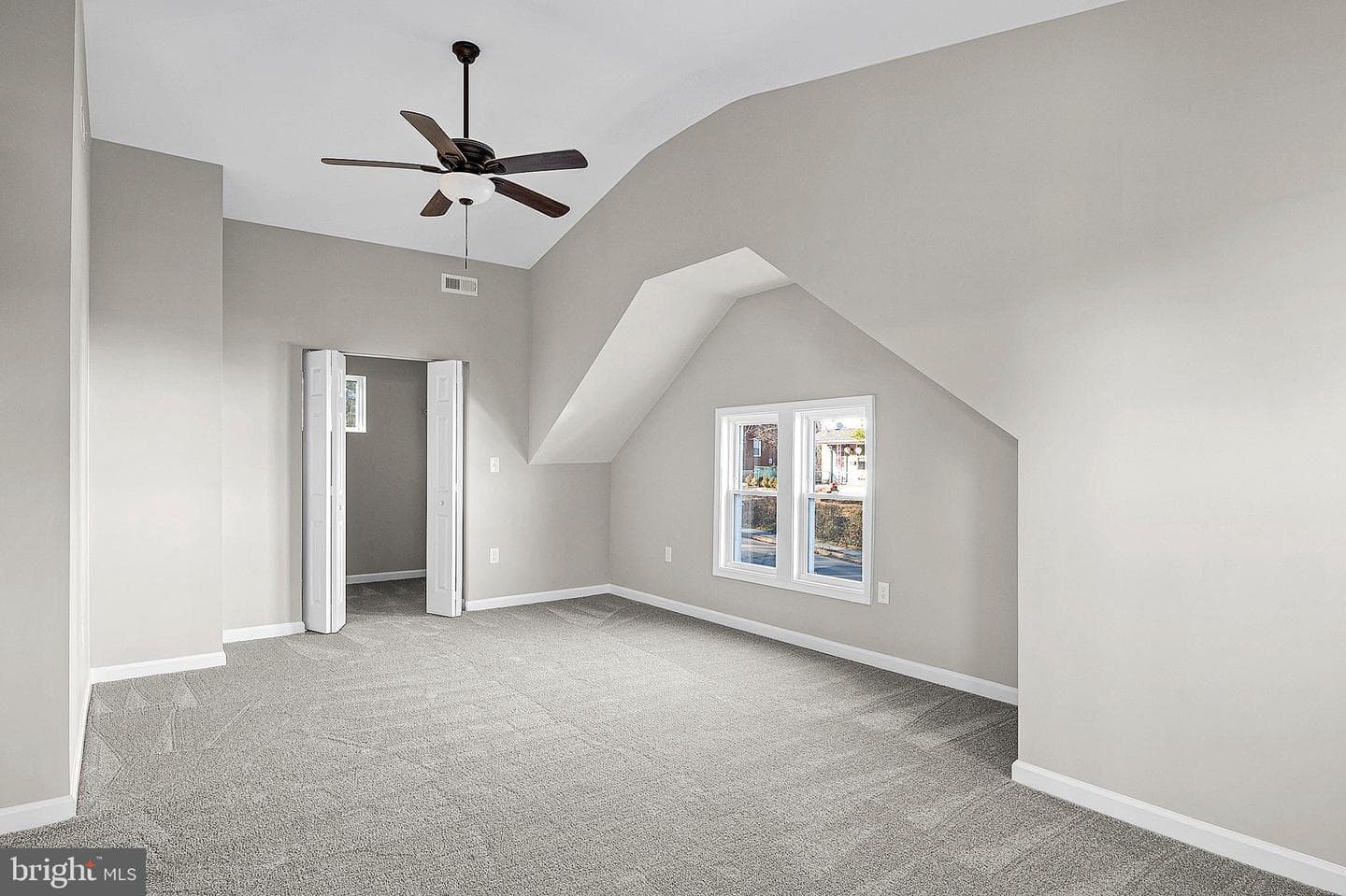 3909 Fleetwood Avenue photo 27