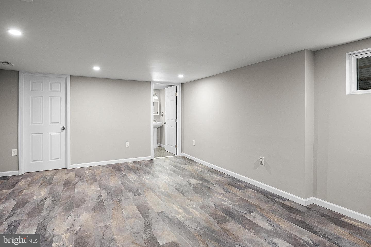 3909 Fleetwood Avenue photo 35