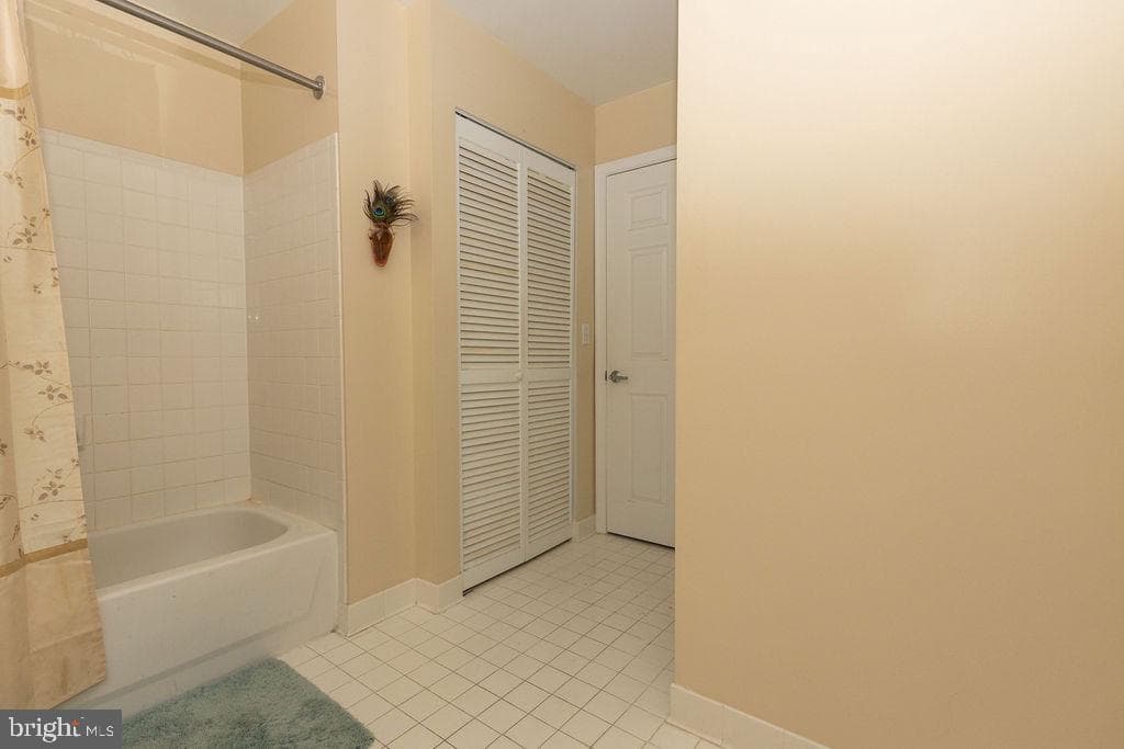 23 Pierside Drive #217 photo 24