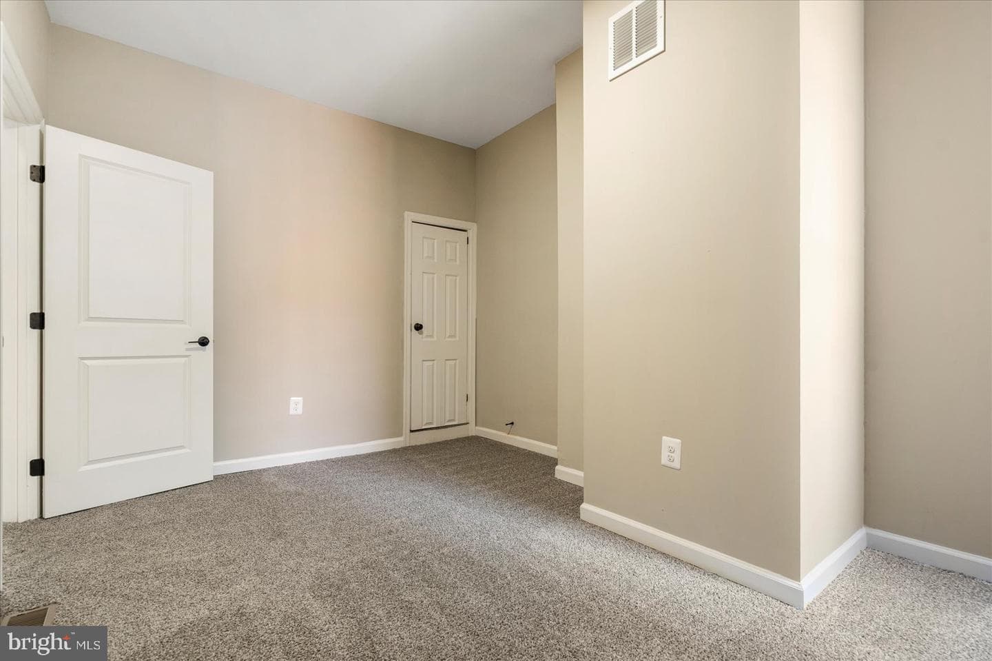 424 Mosher Street photo 36