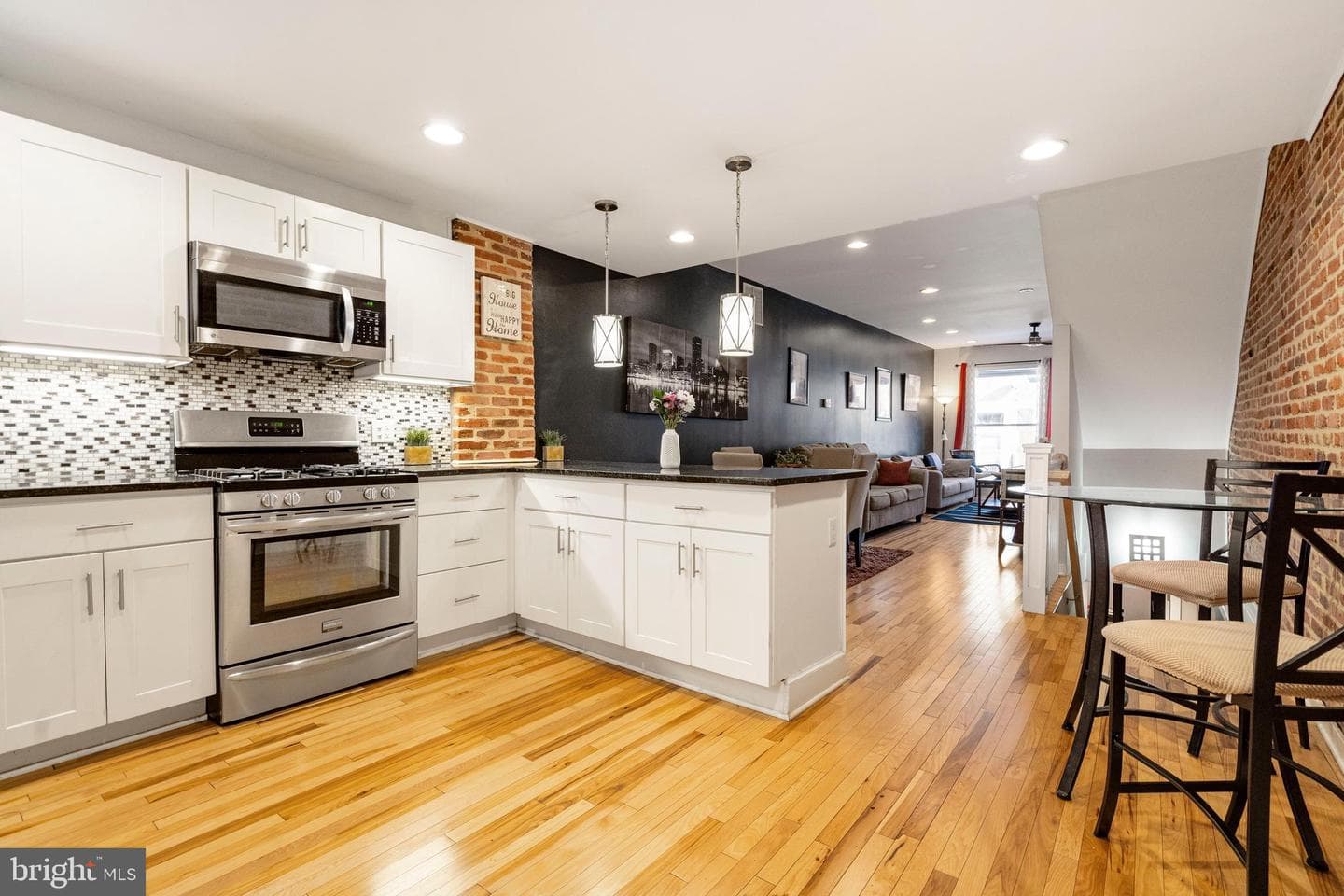 32 N East Avenue photo 6