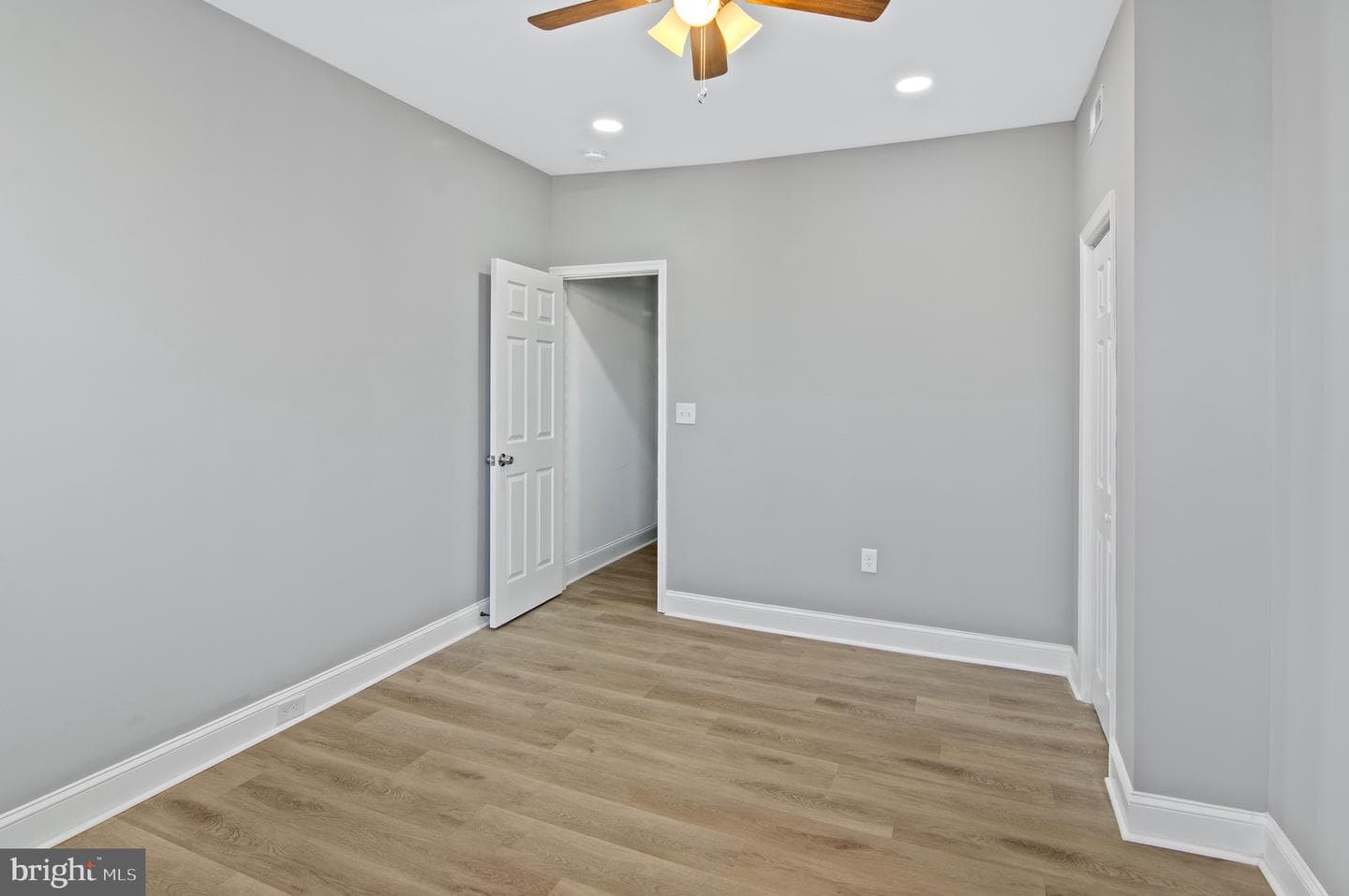 1252 Carroll Street photo 12