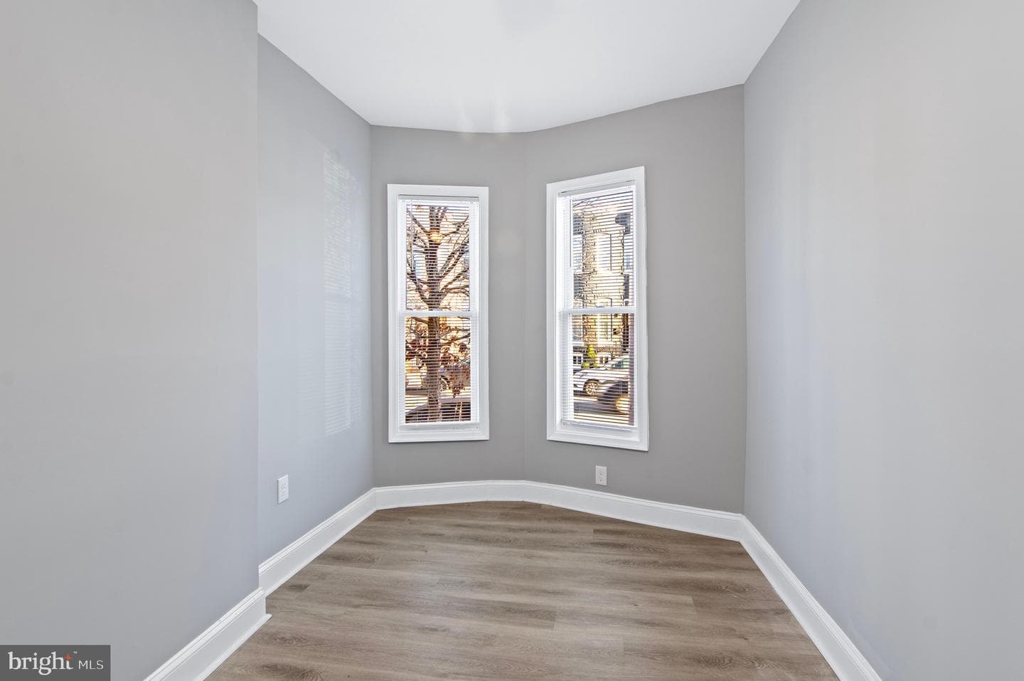 1252 Carroll Street photo 3