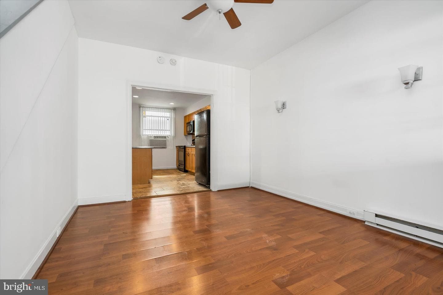 2611 E Hoffman Street photo 10