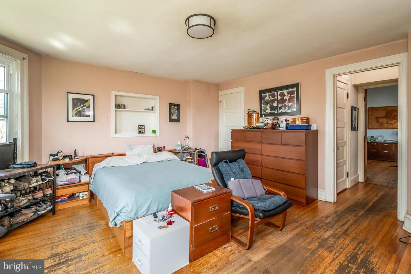 2518 Talbot Road photo 31
