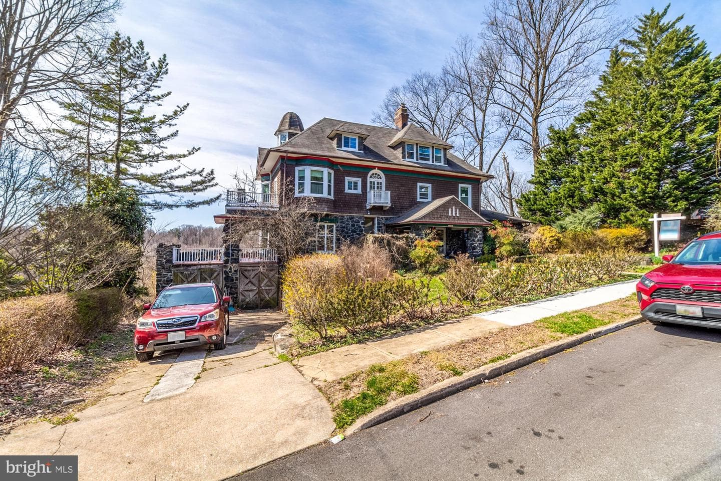 2518 Talbot Road photo 35