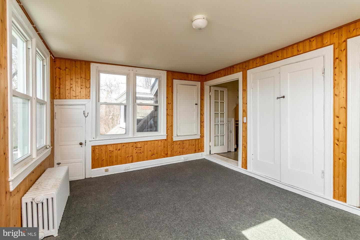 2518 Talbot Road photo 8