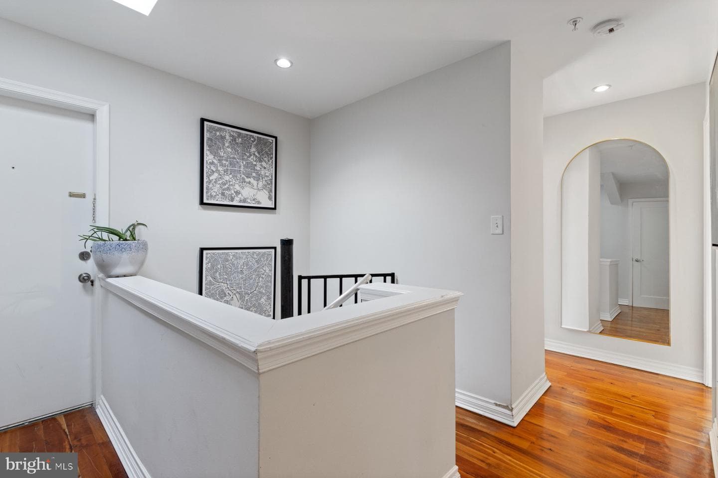 1714 Park Avenue #506 photo 16