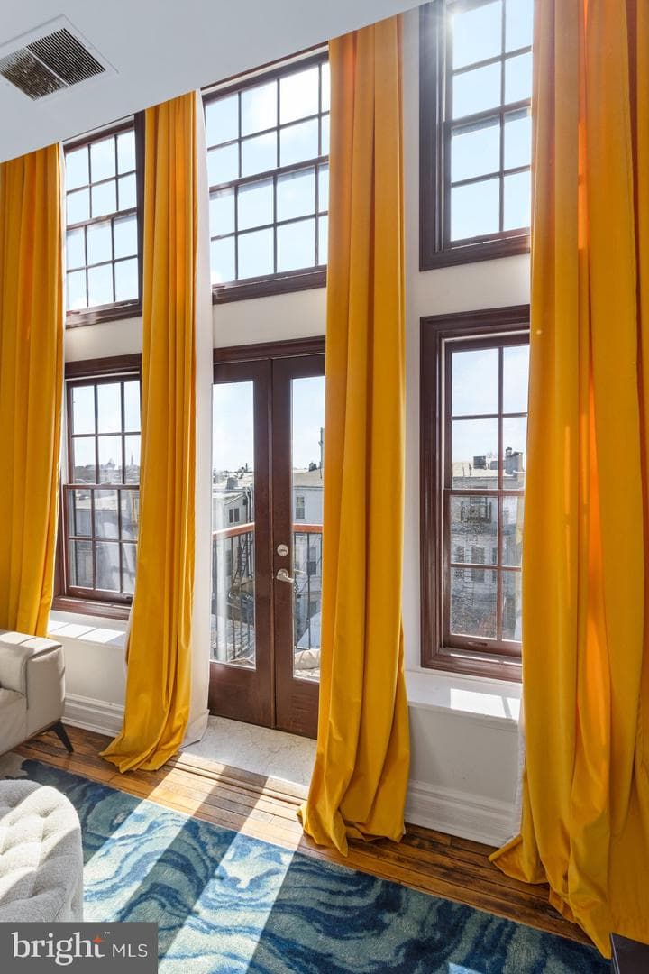 1714 Park Avenue #506 photo 25