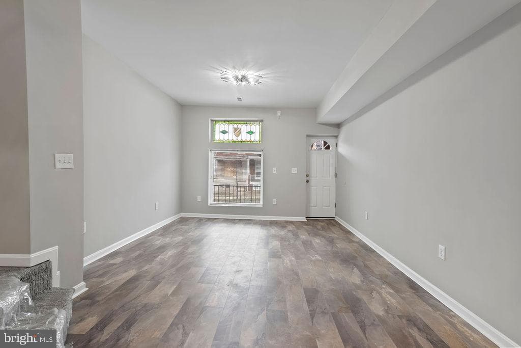 1713 Montpelier Street photo 3