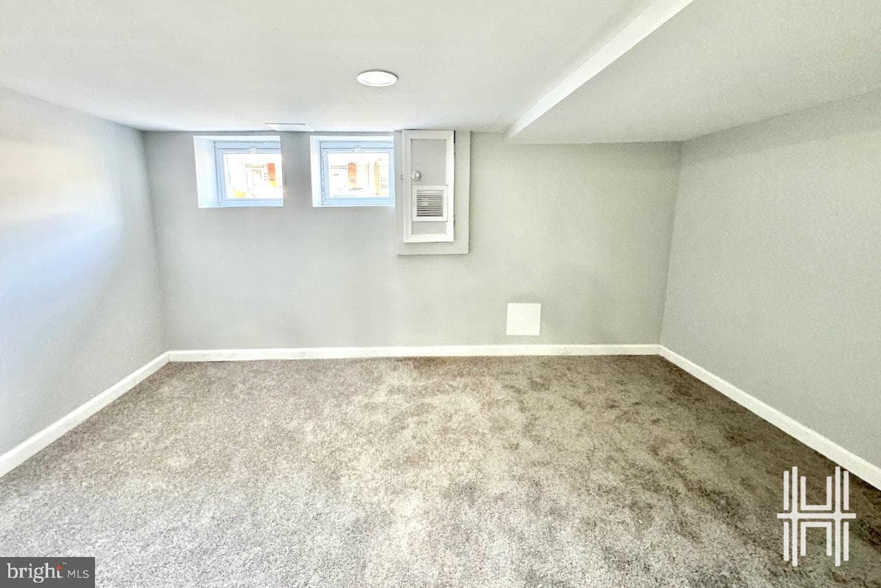 3111 Windsor Avenue photo 21
