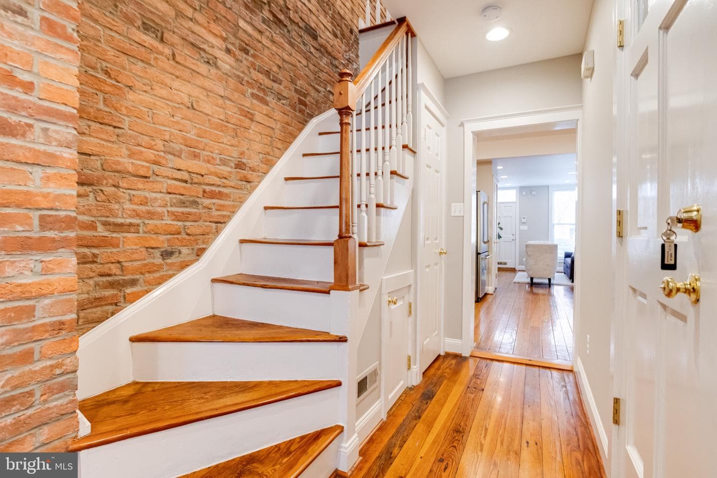 1209 Riverside Avenue photo 20