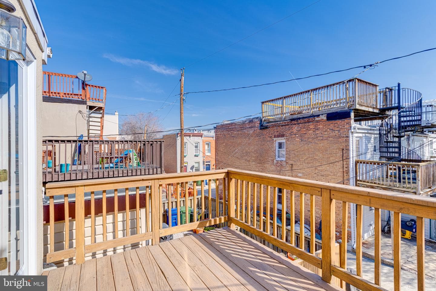 1209 Riverside Avenue photo 38