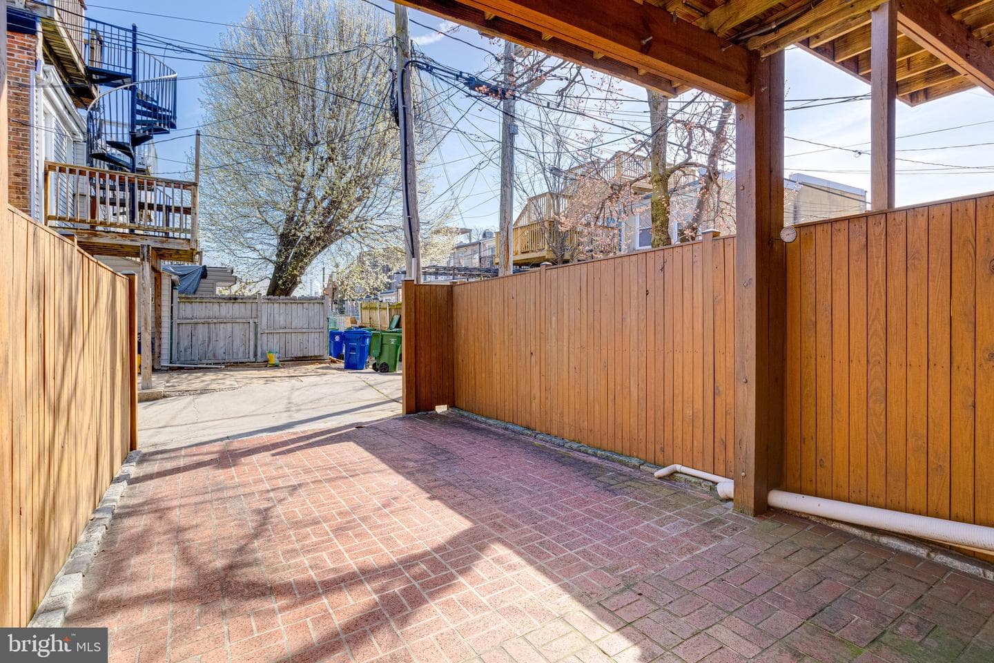 1209 Riverside Avenue photo 64