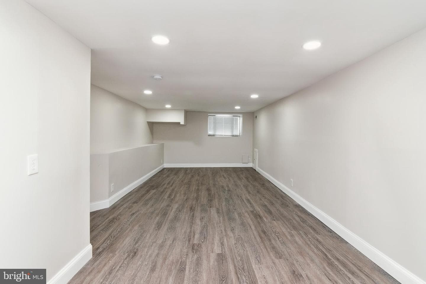 112 N Kenwood Avenue photo 32