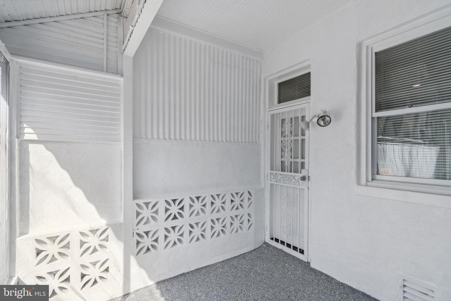 112 N Kenwood Avenue photo 34
