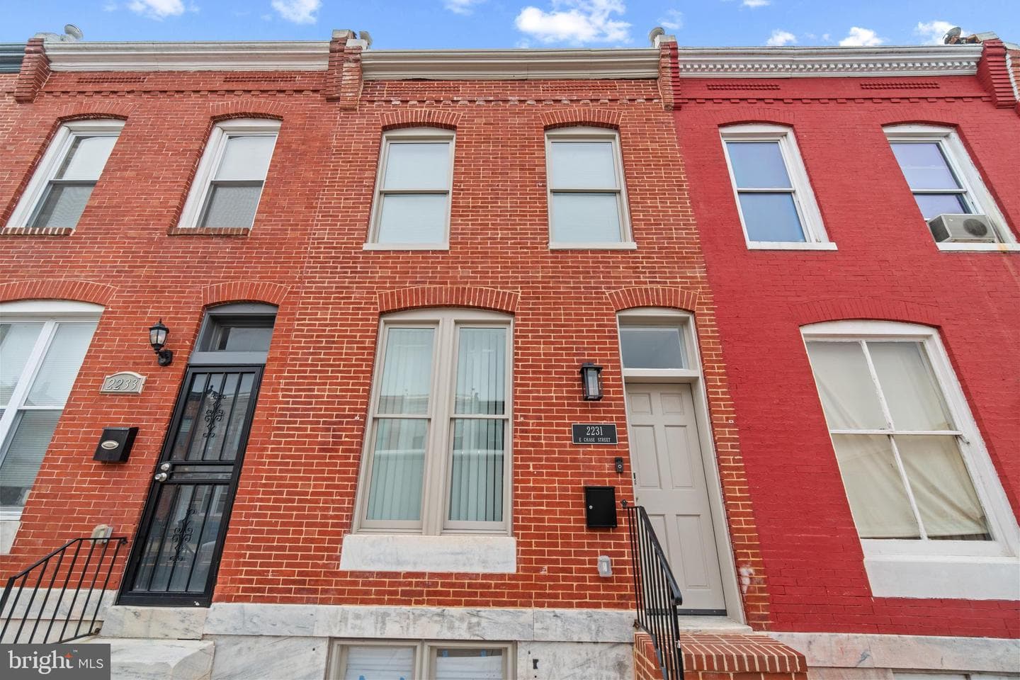 2231 E Chase Street photo 3