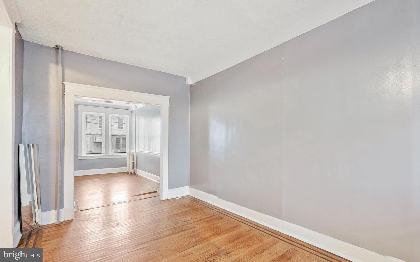 2636 W Franklin Street photo 4