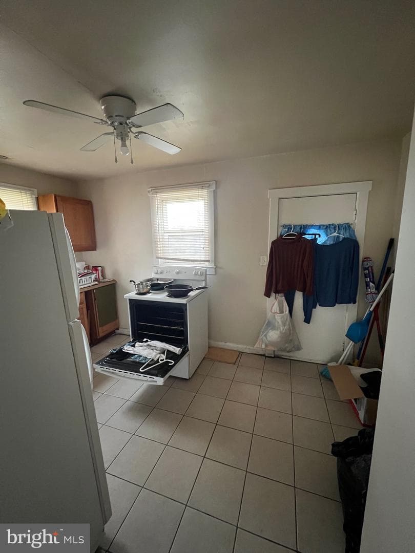 4410 Elderon Avenue photo 12